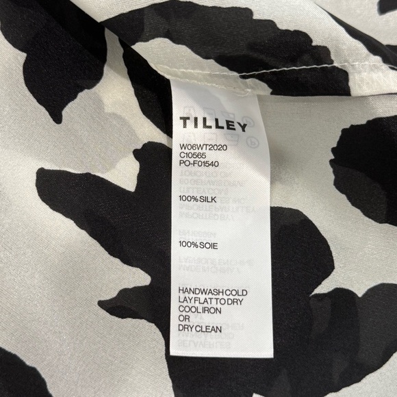 TILLEY NWT Women’s Small Slouchy Silk Tee Black Ikat Print Short Sleeve $220 - Picture 15 of 15